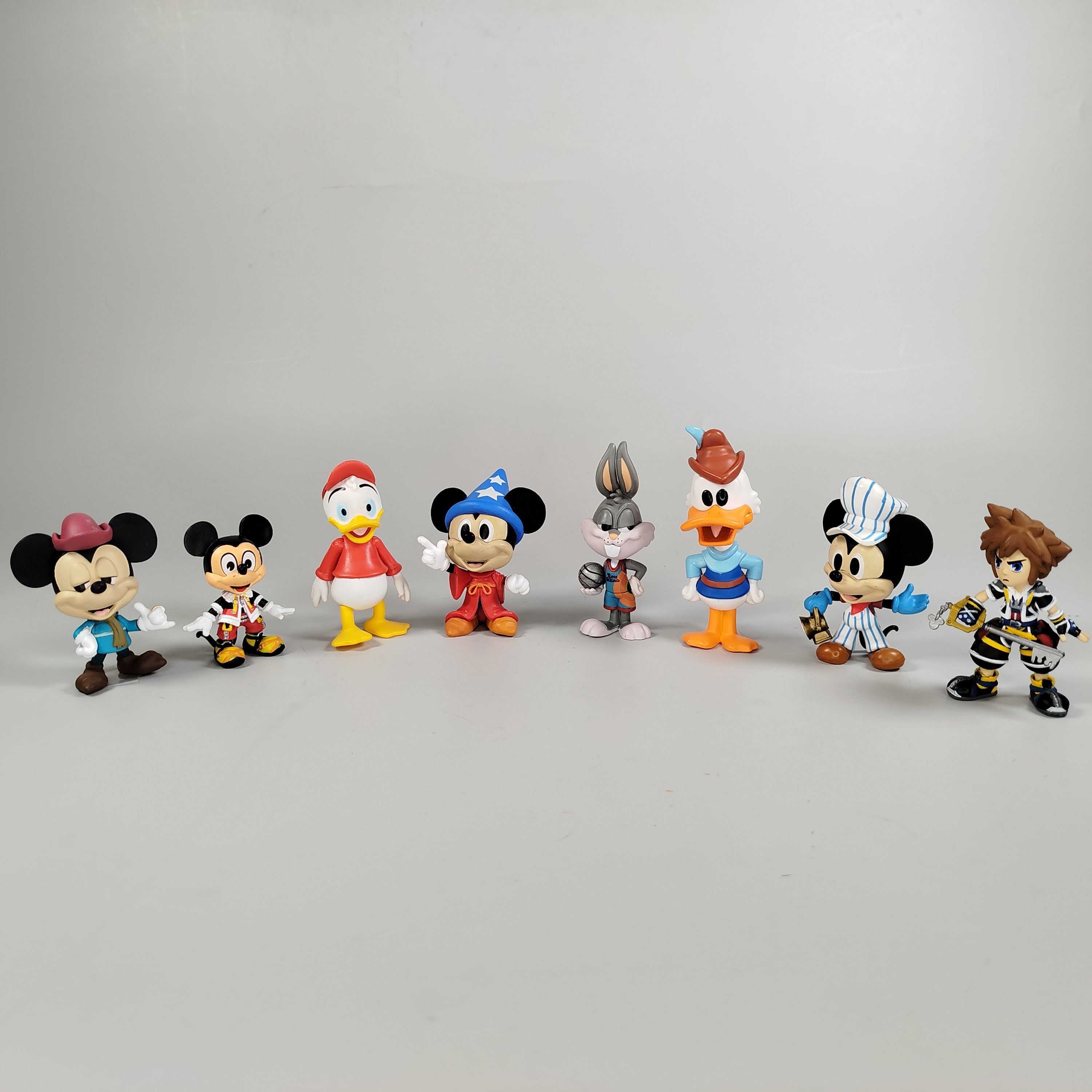 Diverse Figuren-Set (8 Stück) – Disney und Cartoon-Charaktere